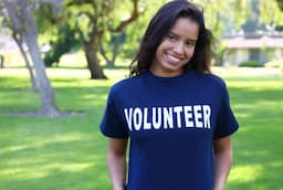 Boost Your Career & Help Others: 7 Reasons to Volunteer with an NGO